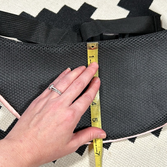 Funny, hairy beer belly, Fanny pack!! - Picture 9 of 9